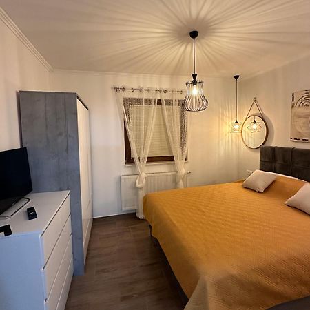 Apartman Lana Vlasic Exterior foto