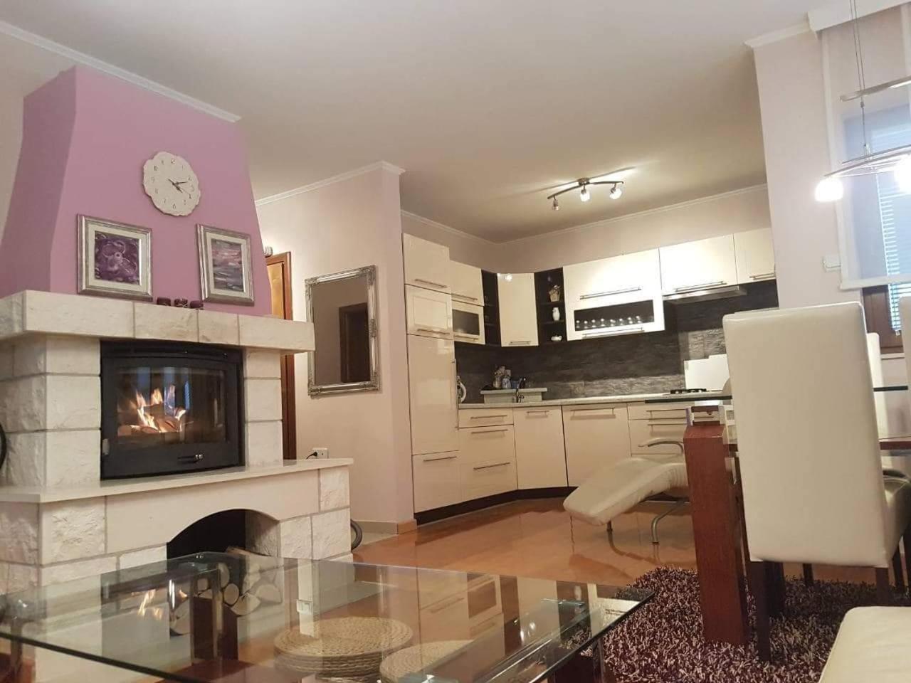 Apartman Lana Vlasic Exterior foto